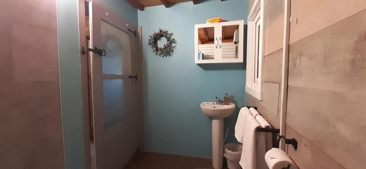 Sallys Cabin Kilcolgan Dış mekan fotoğraf