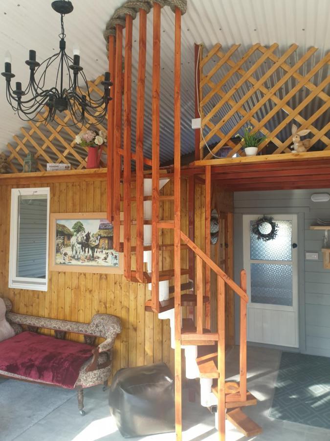 Sallys Cabin Kilcolgan Dış mekan fotoğraf